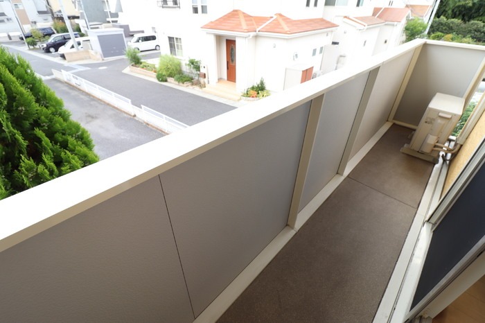 ��ʌ��������܎s����厚��v�ۗ̉Ƃ̃A�p�[�g�̃o���R�j�[