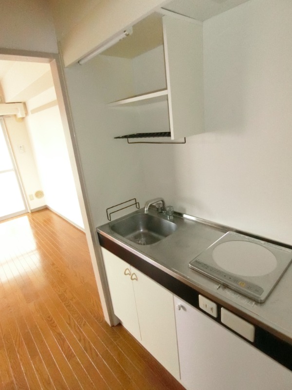 ��ʌ��������܎s�����擌��{�T���ڂ̃}���V�����̃L�b�`��