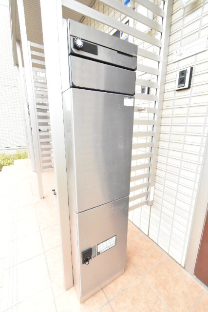 ��ʌ�����s�厚������̃A�p�[�g�̂��̑�