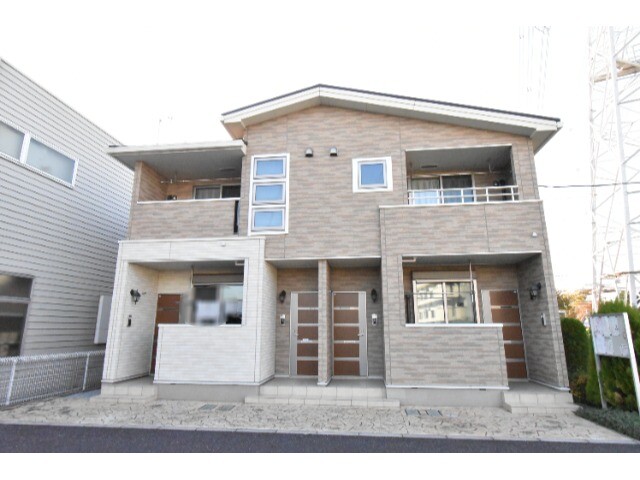 ��ʌ�����s�厚���s���̃A�p�[�g�̌����O��