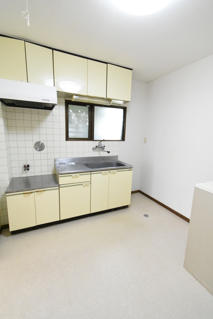 ��ʌ��������܎s�����擌��{�V���ڂ̃}���V�����̋��ԁE���r���O