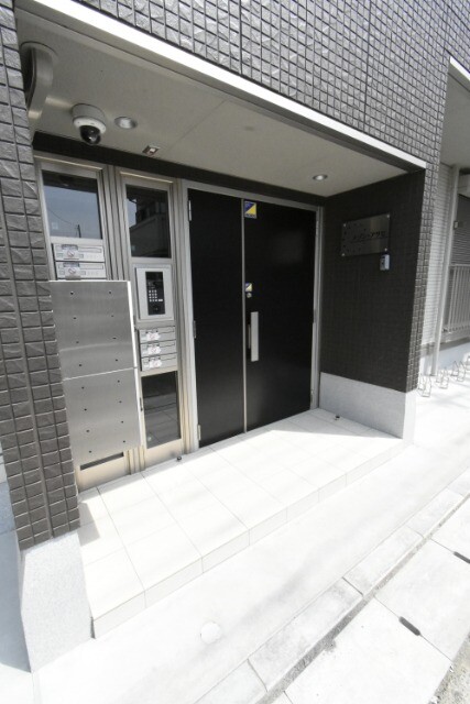 ��ʌ��������܎s�����擌��{�T���ڂ̃A�p�[�g�̃G���g�����X