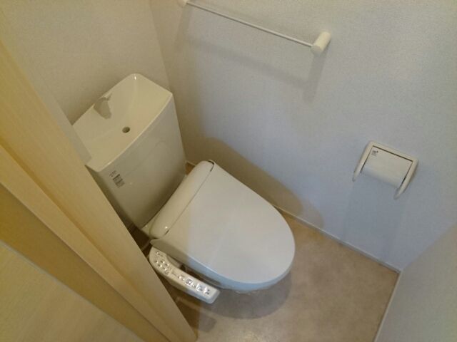 ��ʌ�����s�厚���s���̃A�p�[�g�̃g�C��