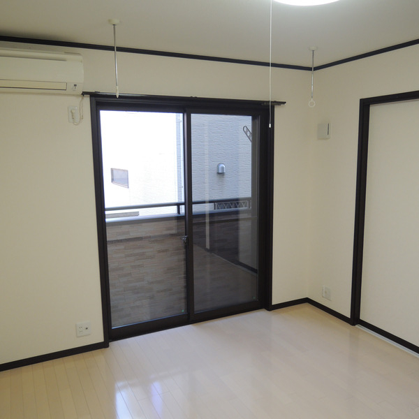 ��ʌ�����s������S���ڂ̃A�p�[�g�̂��̑�