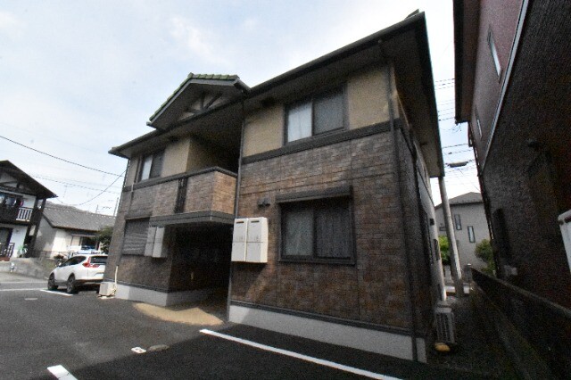 ��ʌ��k�����S�ɓޒ������j�Q����109�̃A�p�[�g�̌����O��