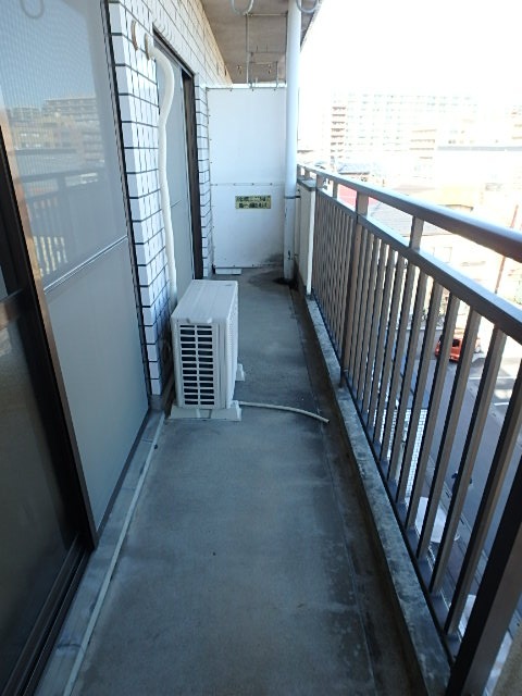 ��ʌ��������܎s�k����i���Q���ڂ̃}���V�����̃o���R�j�[