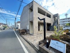 ��ʌ���z�s�ݒ��R���ڂ̃A�p�[�g�̌����O��