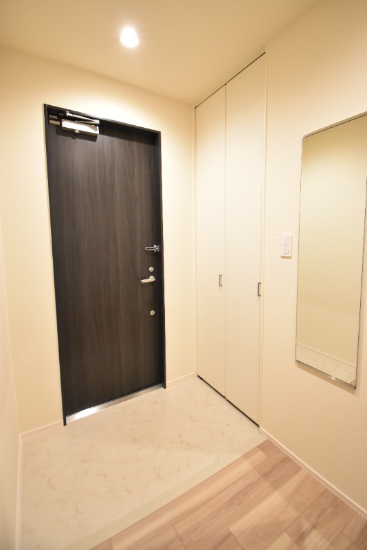 ��ʌ�����s���L�R���ڂ̃}���V�����̌���