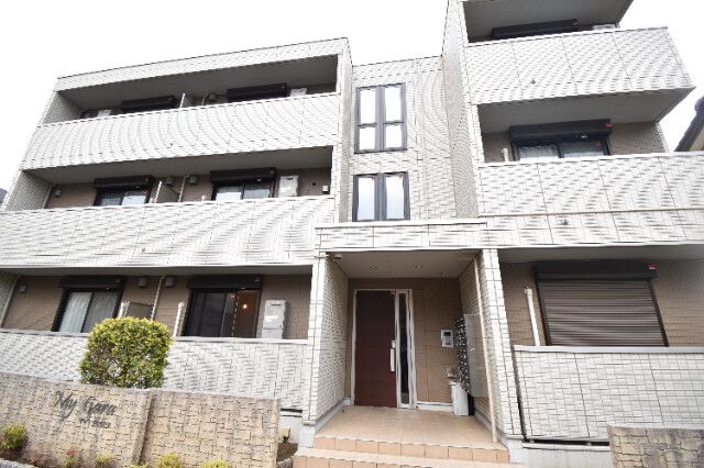 ��ʌ��������܎s��{��x�̓����R����58-1�̃A�p�[�g�̌����O��