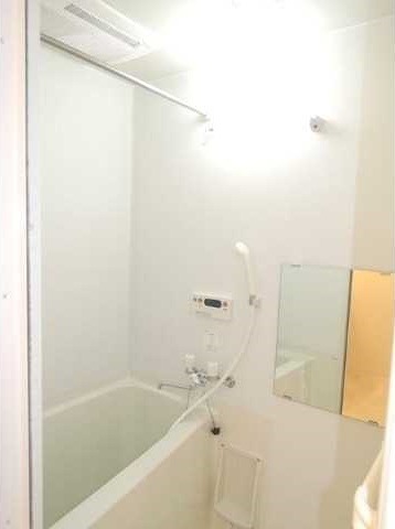 ��ʌ��z�J�s�V�z�J�P���ڂ̃}���V�����̃o�X