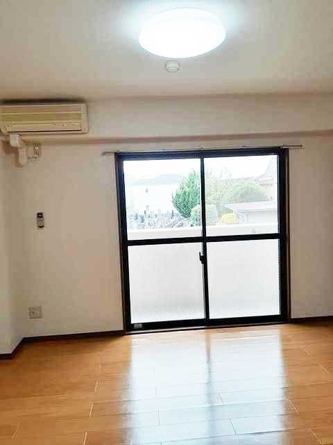 ��ʌ��������܎s����厚����v�ۂ̃}���V�����̋��ԁE���r���O