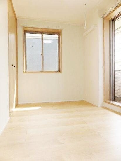 ��ʌ�����s�厚���R�̃A�p�[�g�̂��̑������E�X�y�[�X