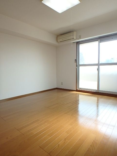 ��ʌ��������܎s��������R���ڂ̃}���V�����̂��̑������E�X�y�[�X