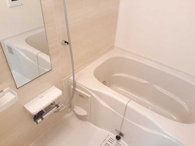 ��ʌ������s���v��̃A�p�[�g�̃o�X