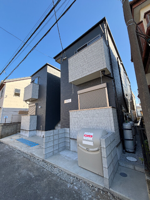 ��ʌ��������܎s�������a�c���P���ڂ̃A�p�[�g�̌����O��