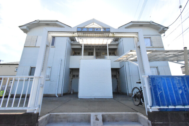 ��ʌ������s���h�R���ڂ̃A�p�[�g�̃G���g�����X