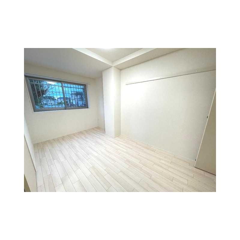 ��ʌ�����s�˒˂S���ڂ̃}���V�����̂��̑������E�X�y�[�X