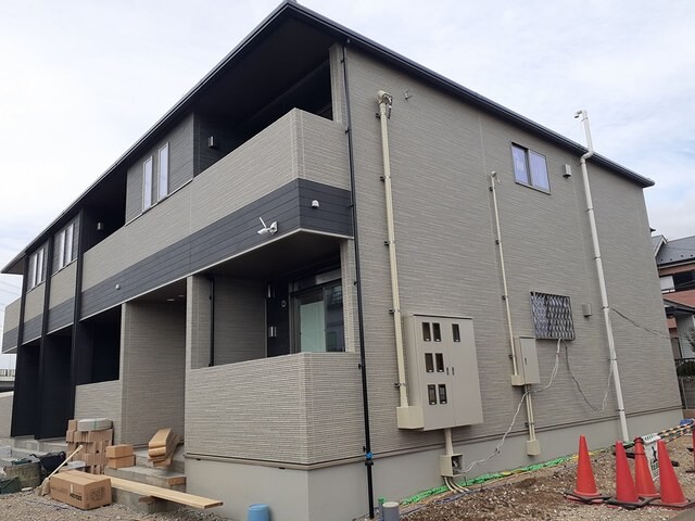 ��ʌ�����s�厚���s�g���̃A�p�[�g�̌����O��