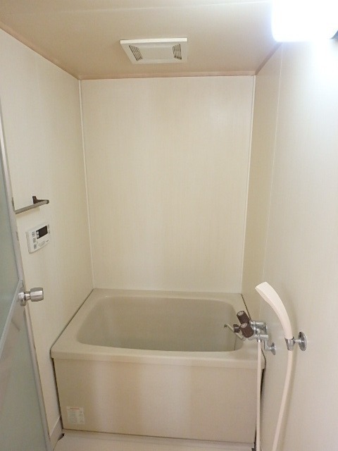 ��ʌ��������܎s������厚�쒆�ۂ̃}���V�����̃o�X