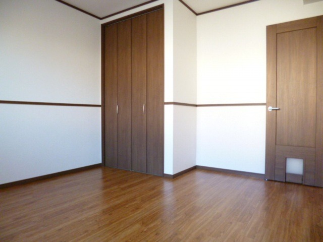 ��ʌ��������܎s��΋�厚��΂̃A�p�[�g�̎��[