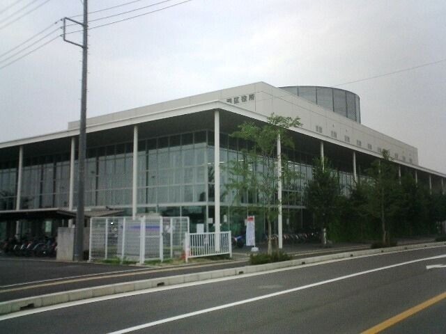 ��ʌ��������܎s����厚�w��̃}���V�����̎���