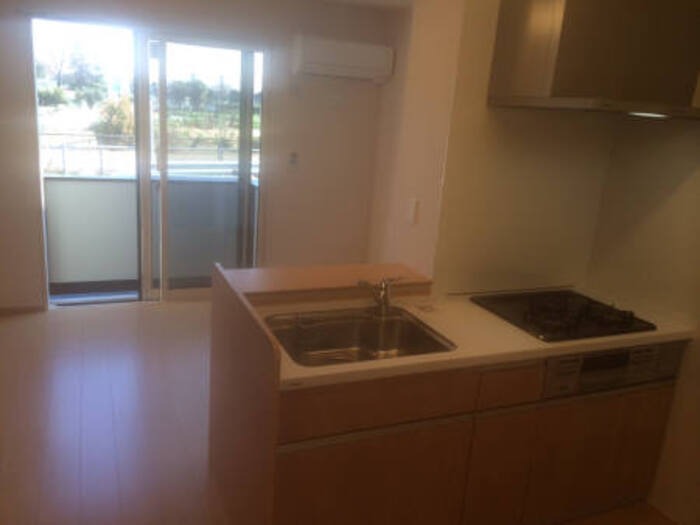 ��ʌ������s�������̃A�p�[�g�̃L�b�`��