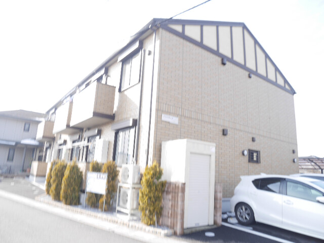 ��ʌ������s�������̃A�p�[�g�̌����O��