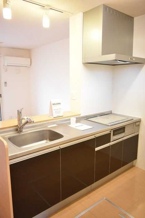 ��ʌ��������܎s����{�O���̃A�p�[�g�̃L�b�`��