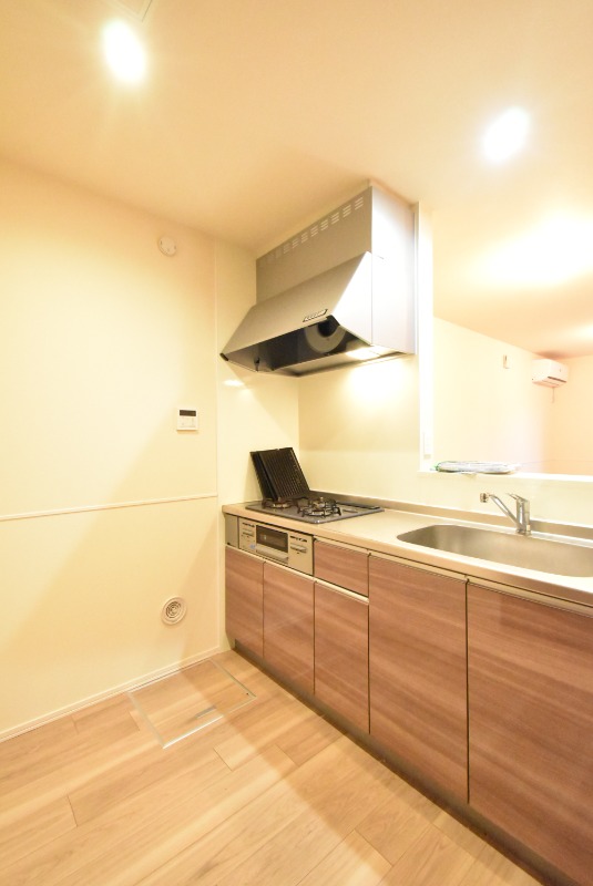 ��ʌ��z�J�s�z���J�T���ڂ̃}���V�����̃L�b�`��