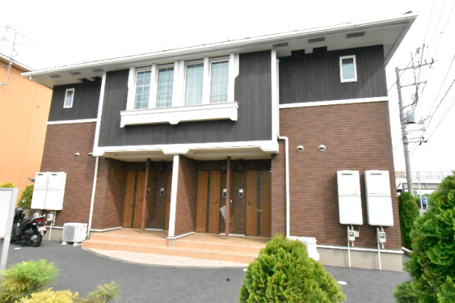 ��ʌ��������܎s�΋�厚���1680-4�̃A�p�[�g�̌����O��