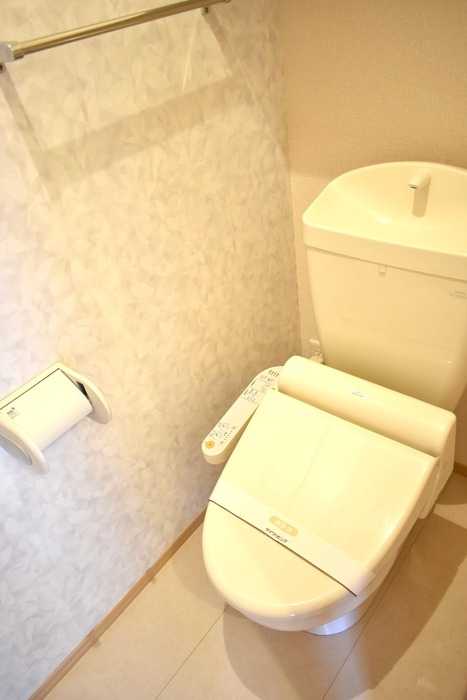 ��ʌ��������܎s����{�O���̃A�p�[�g�̃g�C��