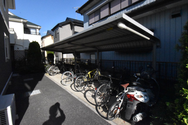 ��ʌ�����s���s�o�H�Q���ڂ̃A�p�[�g�̂��̑�