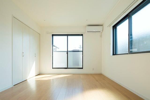 ��ʌ��������܎s��΋擌���Q���ڂ̃A�p�[�g�̂��̑������E�X�y�[�X