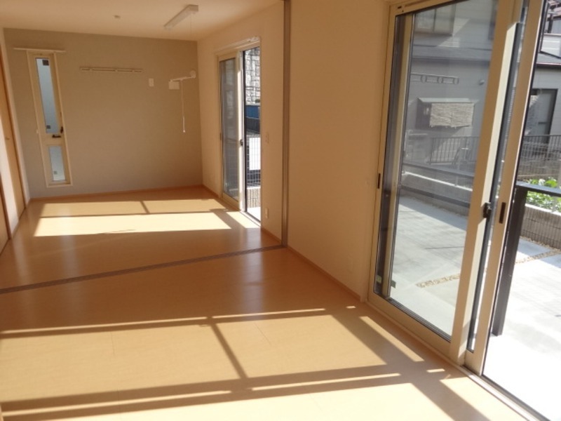 ��ʌ��������܎s����{�O���̃A�p�[�g�̋��ԁE���r���O