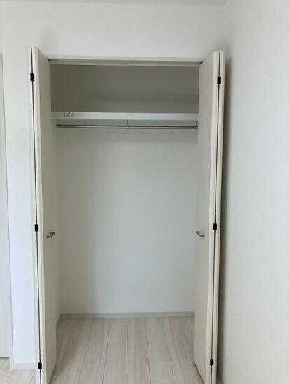 ��ʌ�����s�厚���s�̃A�p�[�g�̎��[