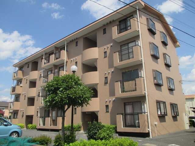 ��ʌ�����s��c�{�̃}���V�����̌����O��