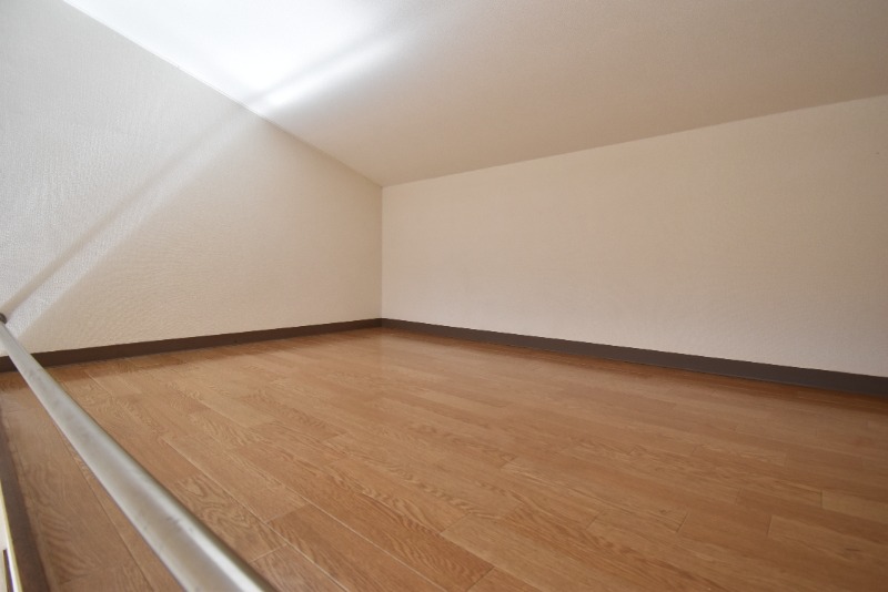 ��ʌ��V���s���R���ڂ̃A�p�[�g�̂��̑������E�X�y�[�X