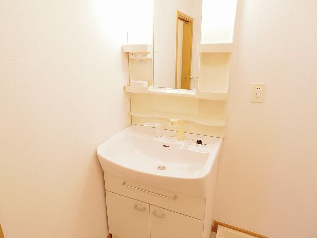 ��ʌ�����s���ԂP���ڂ̃A�p�[�g�̐��ʏ�