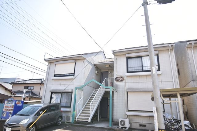 ��ʌ��������܎s�k��{����168-2�̃A�p�[�g�̌����O��