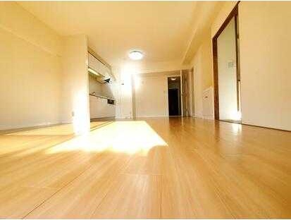 ��ʌ��������܎s�Y�a��哌�Q���ڂ̃}���V�����̋��ԁE���r���O