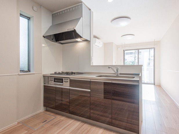 ��ʌ��������܎s��{��g�~���S���ڂ̃}���V�����̃L�b�`��