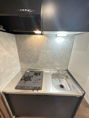 ��ʌ��������܎s��{����\���Q���ڂ̃A�p�[�g�̃L�b�`��