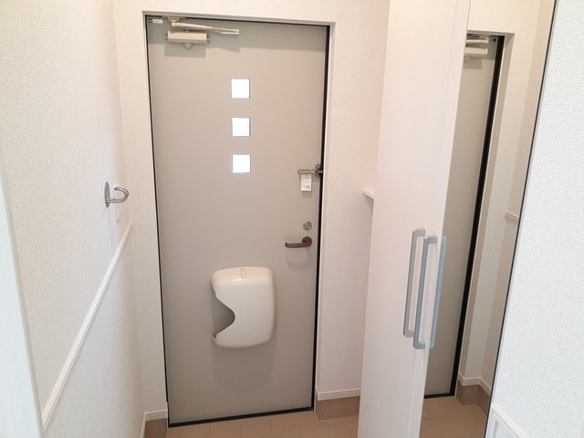 ��ʌ������s�V�����T���ڂ̃A�p�[�g�̌���