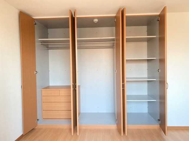 ��ʌ�����s�厚������̃}���V�����̎��[