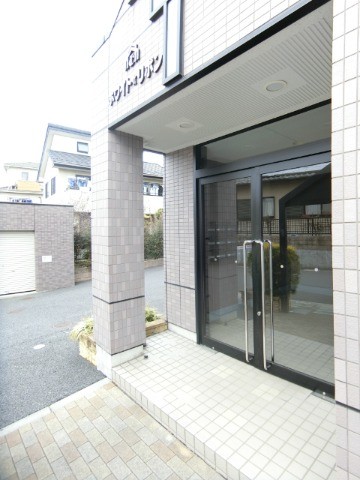 ��ʌ�����s�厚������̃}���V�����̃G���g�����X