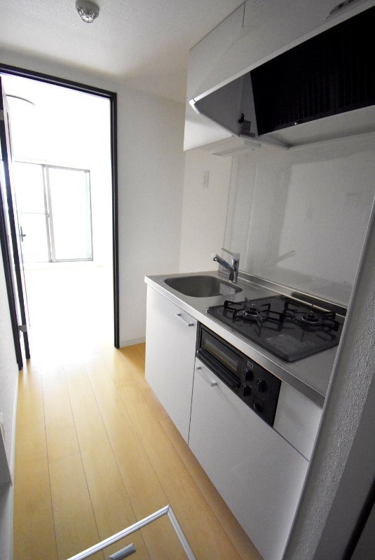 ��ʌ��������܎s��{��听���R���ڂ̃A�p�[�g�̃L�b�`��