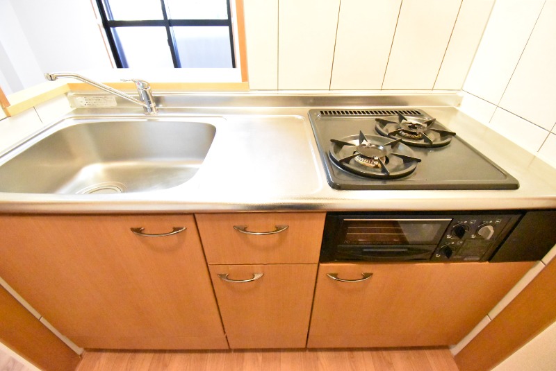 ��ʌ������s�ԌI�P���ڂ̃}���V�����̃L�b�`��