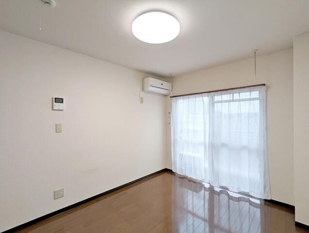 ��ʌ��������܎s����厚��v�ۗ̉Ƃ̃}���V�����̋��ԁE���r���O