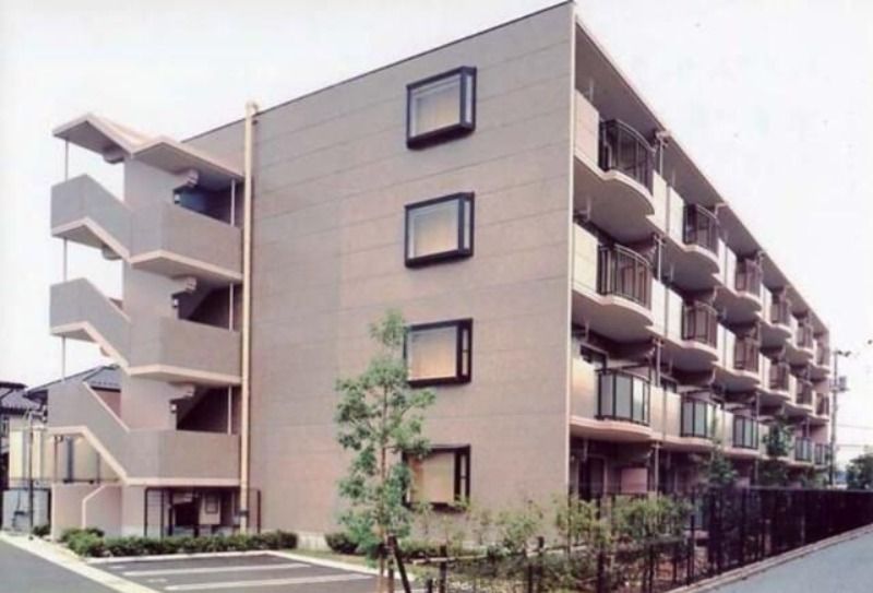 ��ʌ��߃����s�厚��L�J�̃}���V�����̌����O��