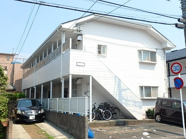 ��ʌ��������܎s������x�蒬�̃A�p�[�g�̌����O��